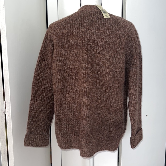 New with tags vintage sweater/cardigan with zipper, brown color, size Large - Picture 2 of 11